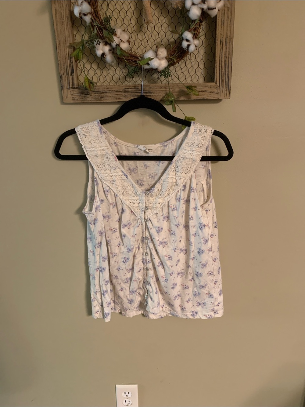 Lucky Brand Yoke White Floral Lace-Trim Sleeveless Top